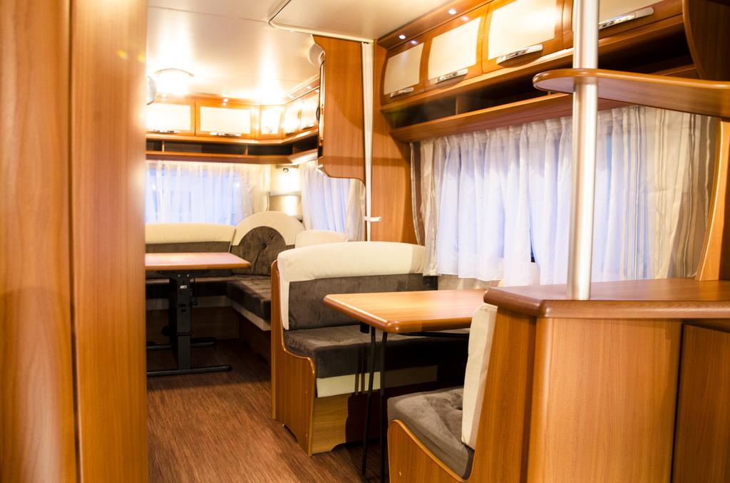 נוארה אליה Go Outdoors Caravan Park מראה חיצוני תמונה