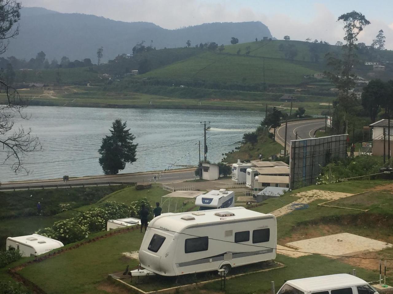 נוארה אליה Go Outdoors Caravan Park מראה חיצוני תמונה