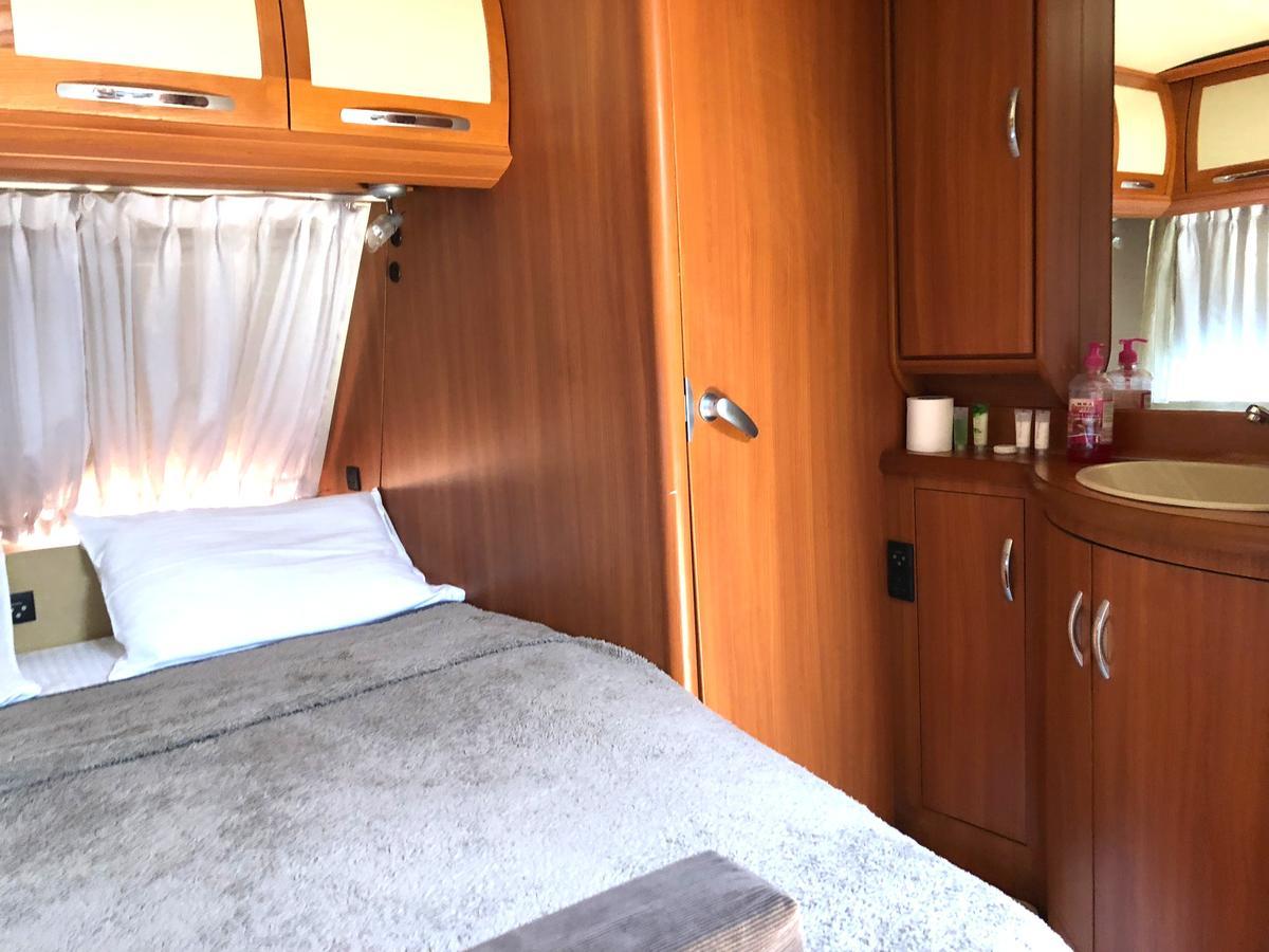 נוארה אליה Go Outdoors Caravan Park מראה חיצוני תמונה