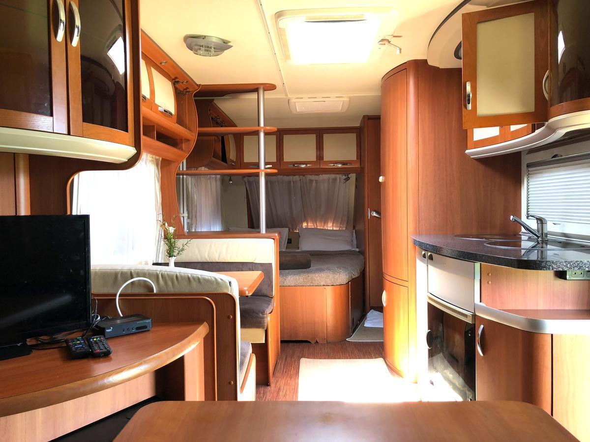 נוארה אליה Go Outdoors Caravan Park מראה חיצוני תמונה