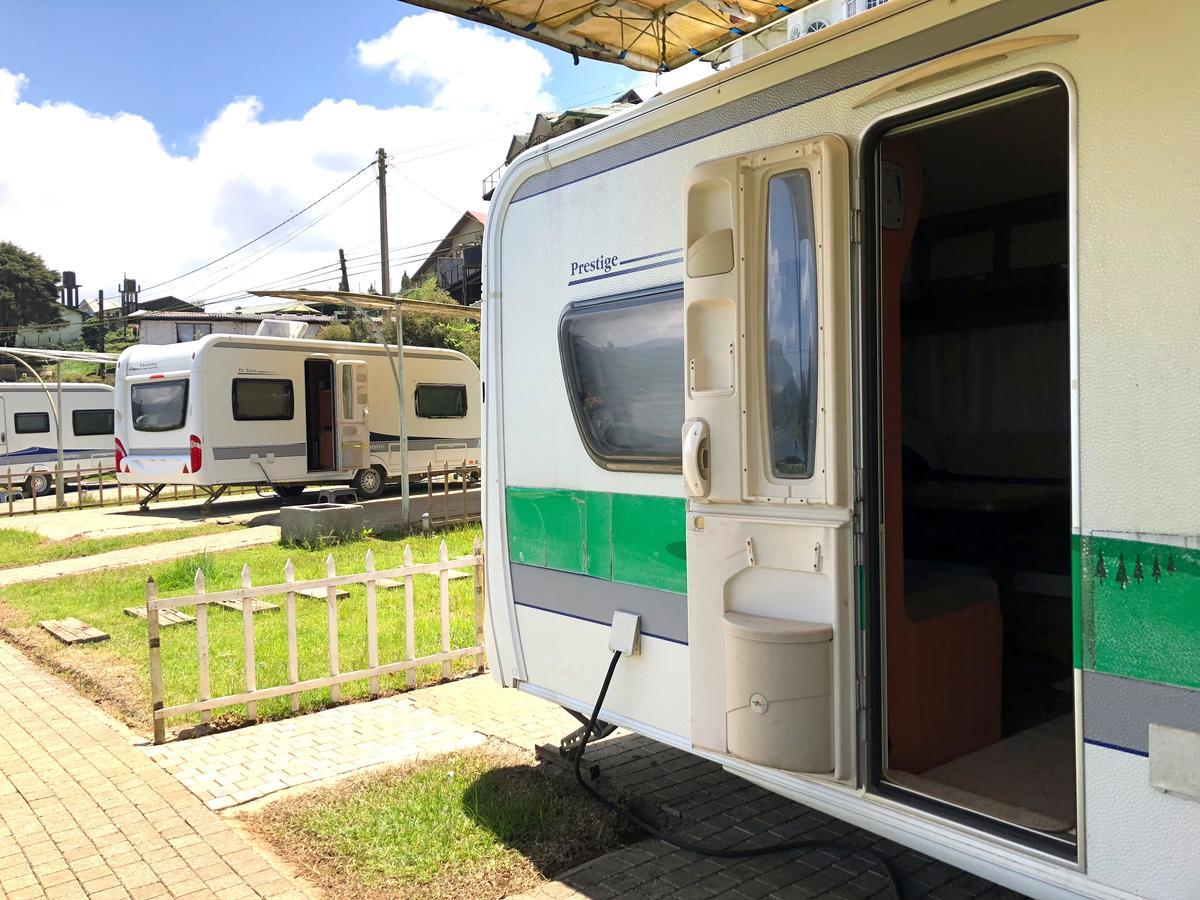 נוארה אליה Go Outdoors Caravan Park מראה חיצוני תמונה